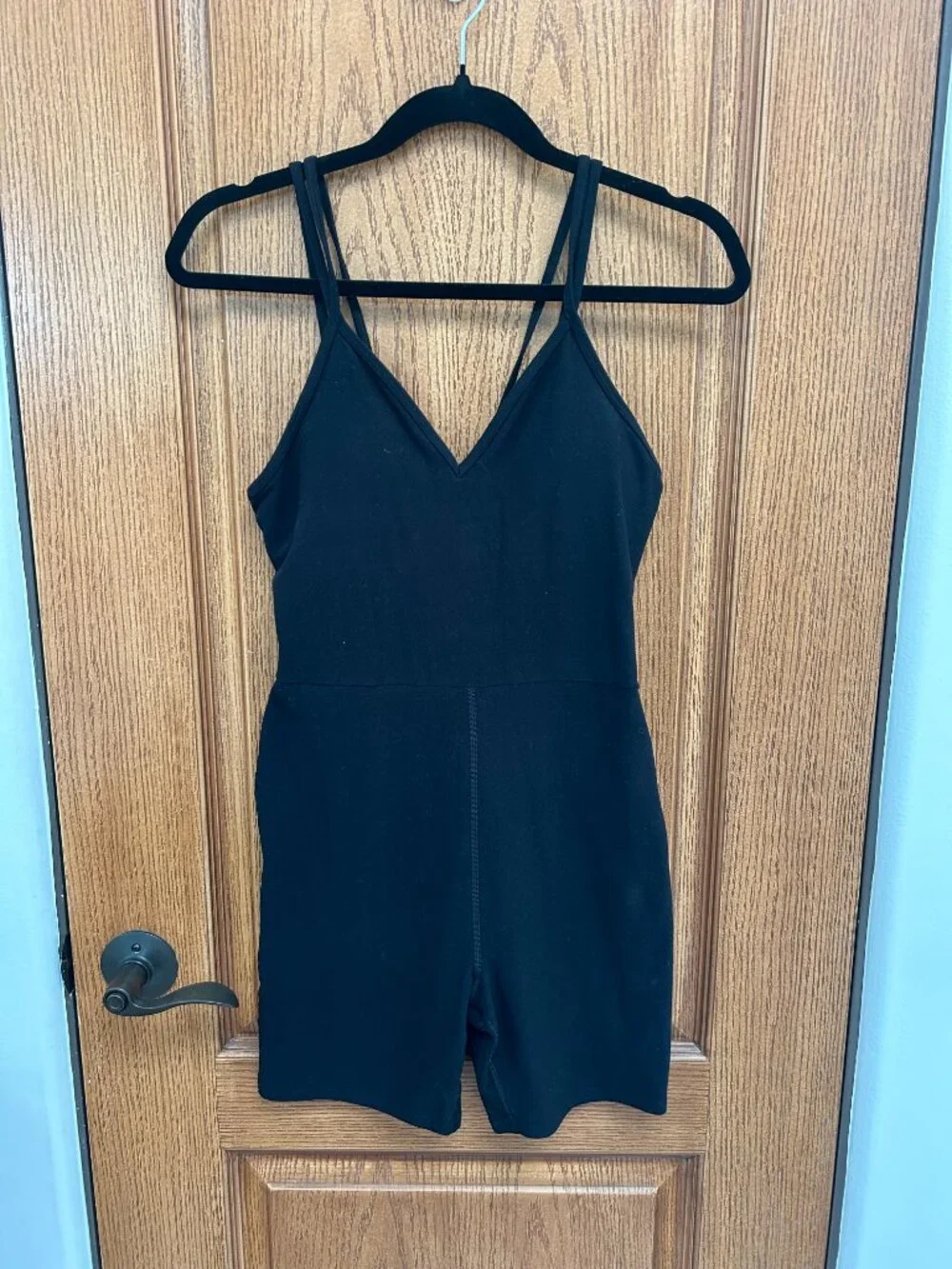 ALO Yoga Alosoft Suns Out Onesie – Black – Small